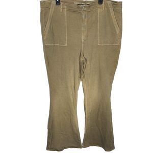 AMERICAN EAGLE Jeans Super High Rise Flare Next Level Stretch Size 22 Long Khaki